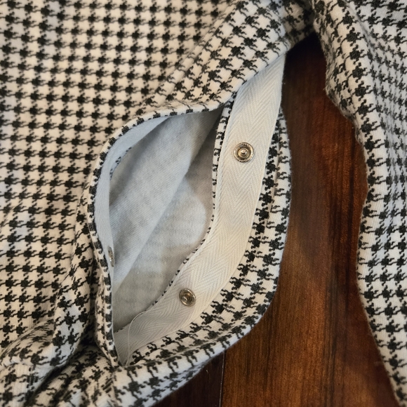 Kelly's Kids Black/white Houndstooth Kids One Piece Romper Apple Design - Picture 5 of 13